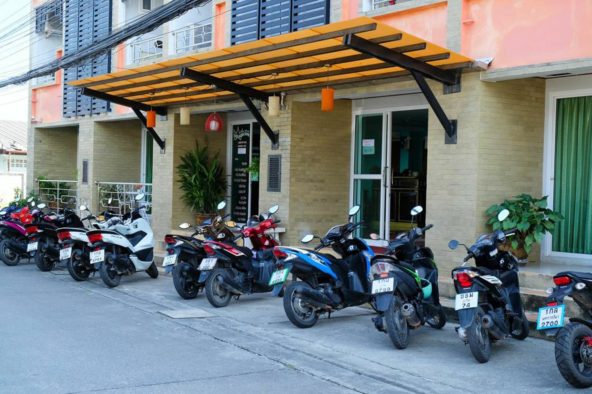 Raya Rawai Place Eksteriør billede